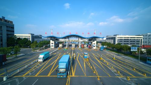 東莞虎門港保稅區(qū).jpg